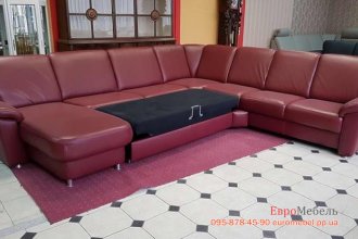 Большой кожаный п-образный угловой диван